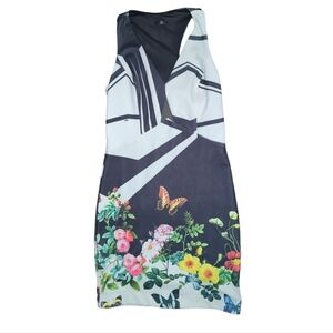 Kimika Floral Butterflies Dress Size M